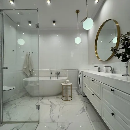 Wilson Apartment *